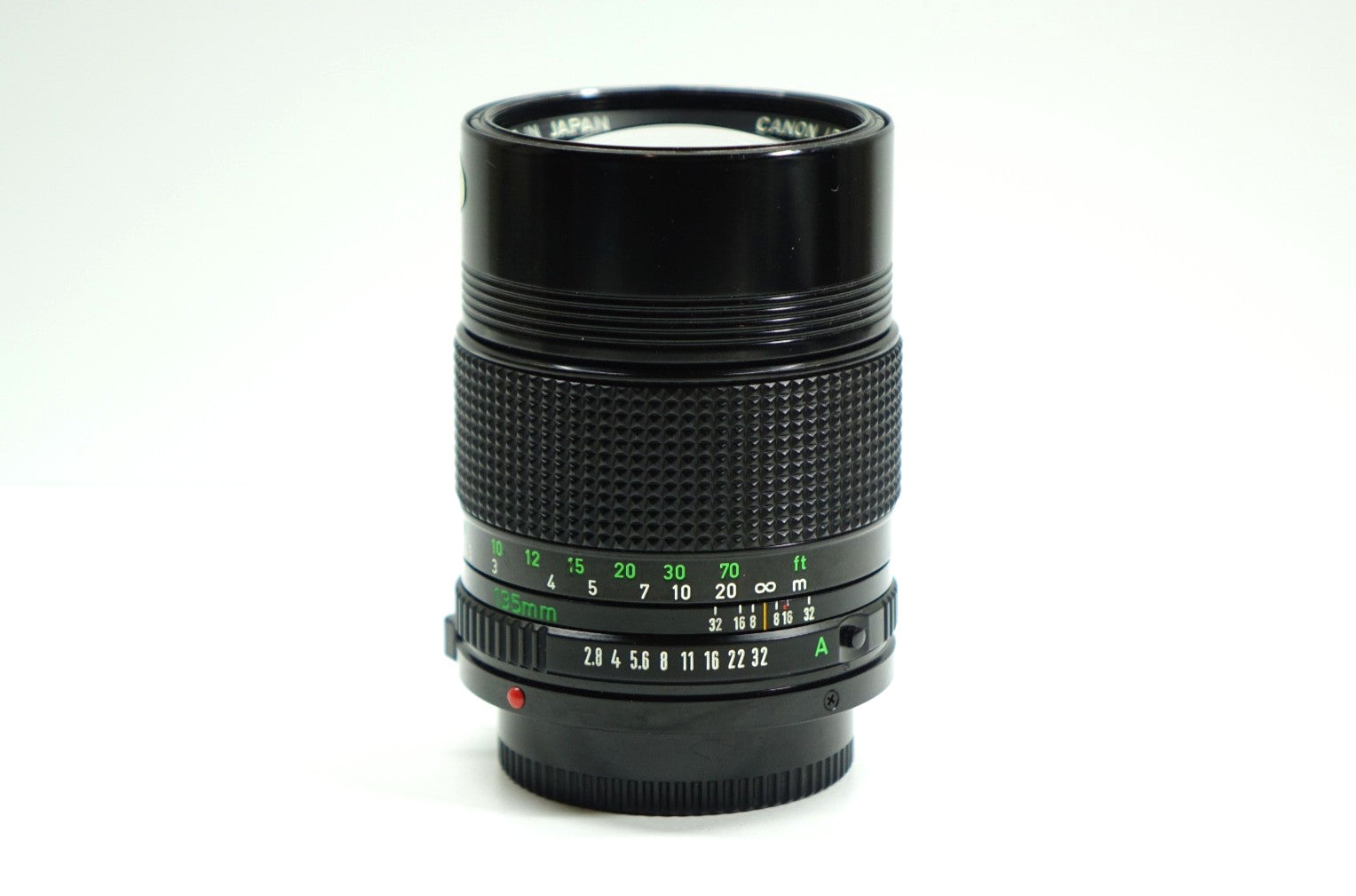 *FUNGUS* Canon NewFD 135mm F/2.8 Telephoto Fixed Lens + UV Filter -MADE IN JAPAN